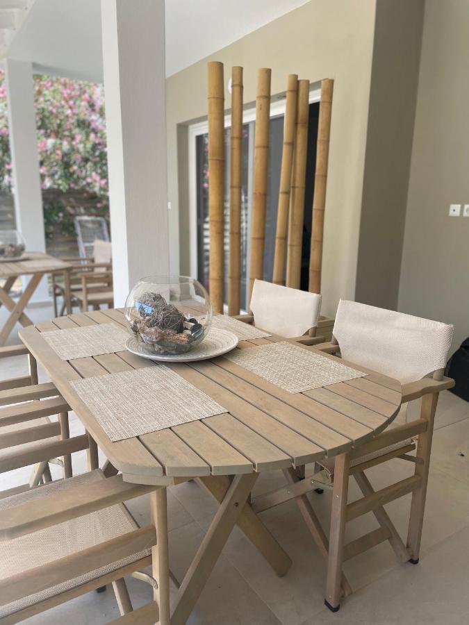 Central Luxury Apartment In Paralia Ofryniou Ofrínion Exterior foto